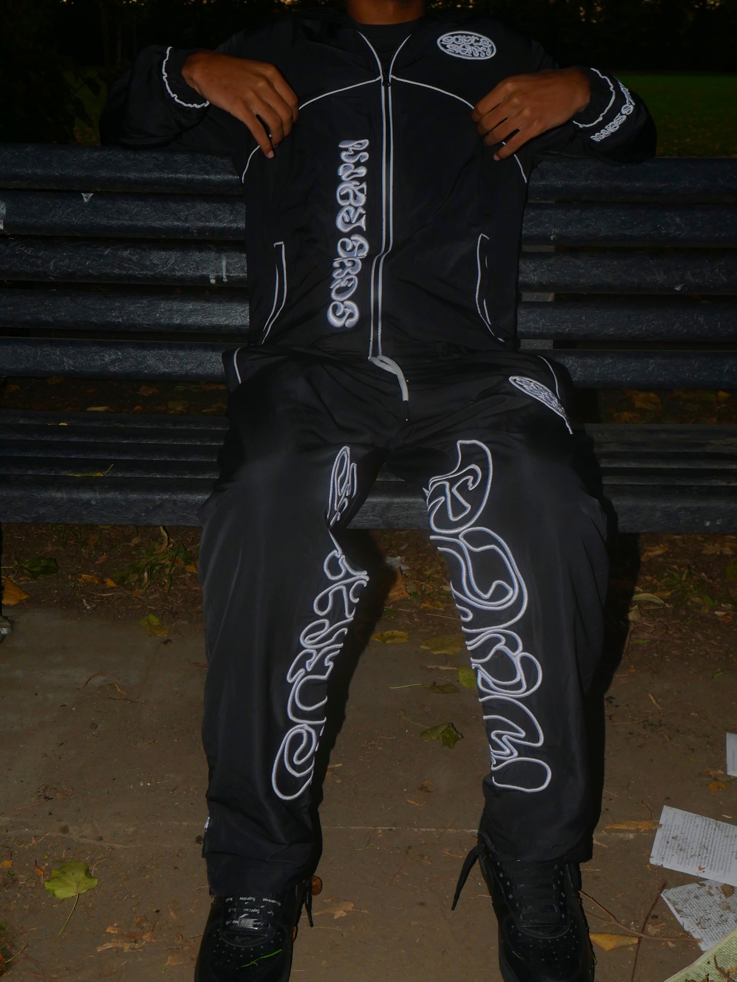 Blackout Dinamite Joggers